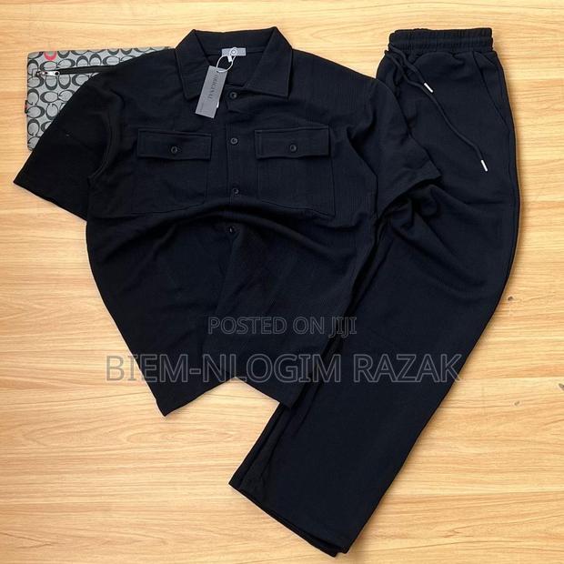 High Quality Top N Down Available in Stock · Photo 5