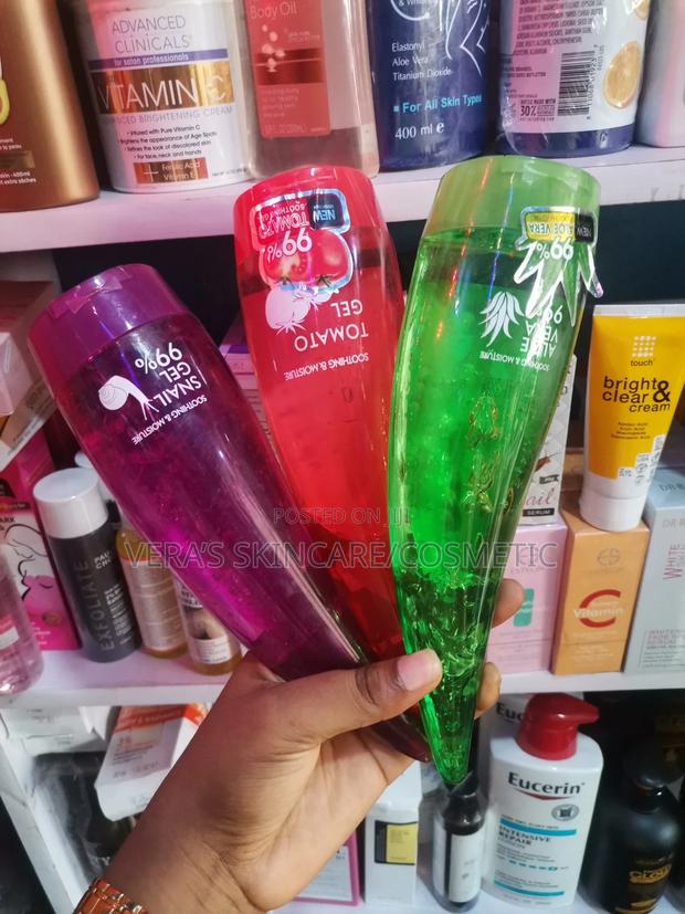 Aloe Vera, Tomato And Snail Gel · Photo 2