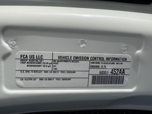Dodge RAM 1500 3.6 Petrol AWD 2022 White · Photo 6