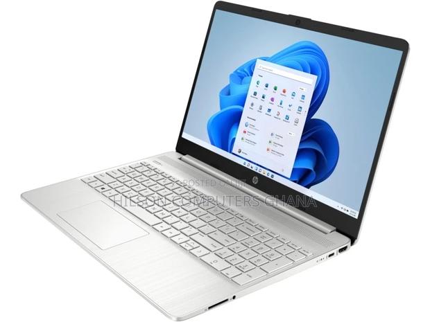 New Laptop HP 15S 8GB Intel Core i3 SSD 512GB · Photo 3