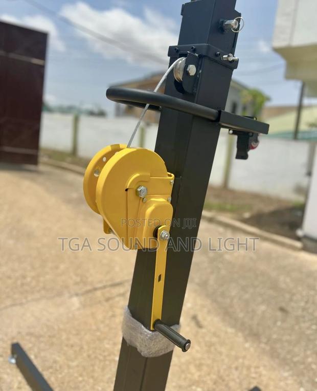 Line Array Speaker Crank Stand 6m Lift Tower · Photo 2