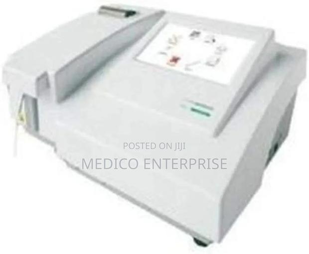 Biochemistry Analyzer · Photo 1