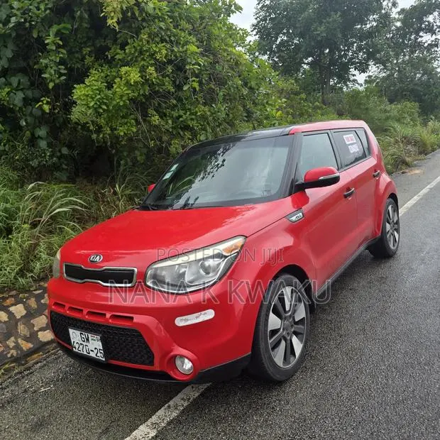 Kia Soul + 4dr Wagon (2.0L 4cyl 6A) 2015 Red · Photo 1