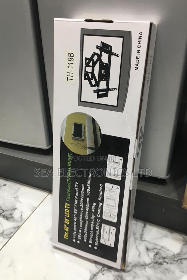 Adjustable Tv Bracket 32-70 Inch Mounts · Photo 2
