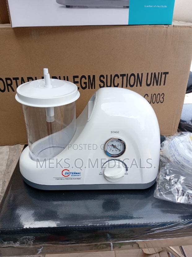 Portable Suction Machine · Photo 1