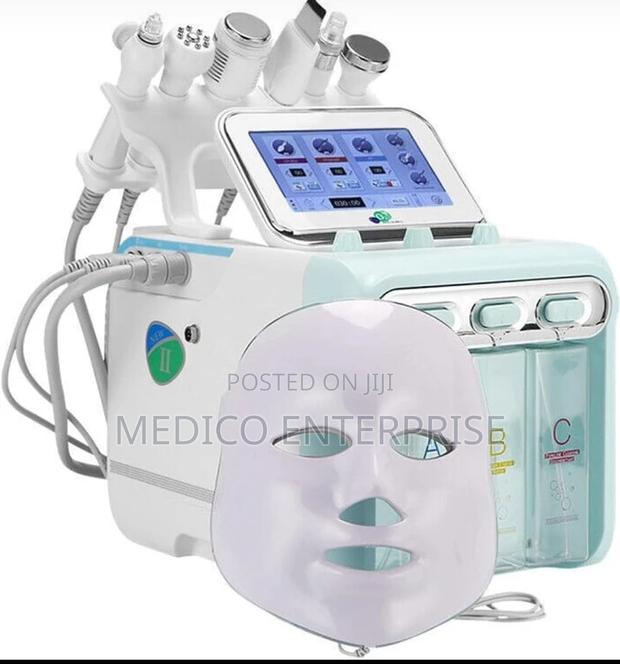 Hydration Treatment Facial · Photo 2
