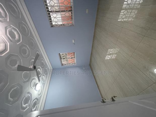 3bdrm House in Community 18, Spintex for rent · Photo 4