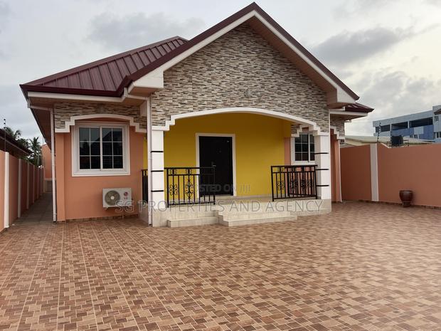 3bdrm House in Community 18, Spintex for rent · Photo 1