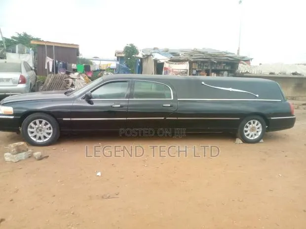 Limo Hearse for Rentals Funeral (Black) · Photo 1