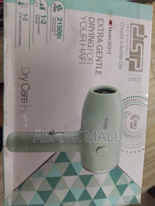 Mini Hair Dryer · Photo 3