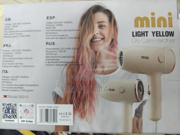 Mini Hair Dryer · Photo 5