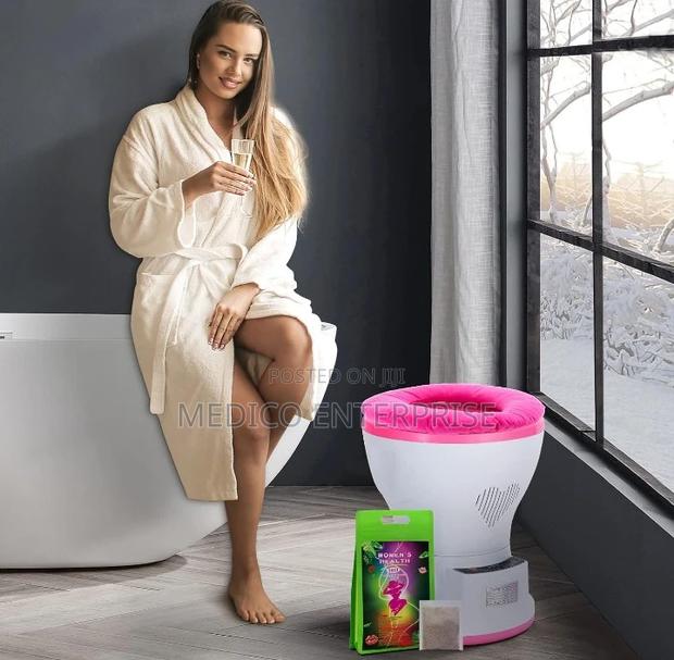 Vagina Streamer · Photo 1
