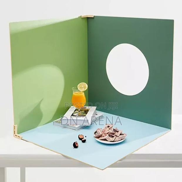 Solid Backdrop 2 Double And 3 Doubles Size :60cm By 60cm · Photo 1