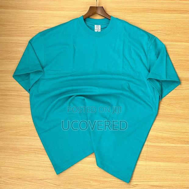 Unisex Non-Fading Plain T-Shirts · Photo 2