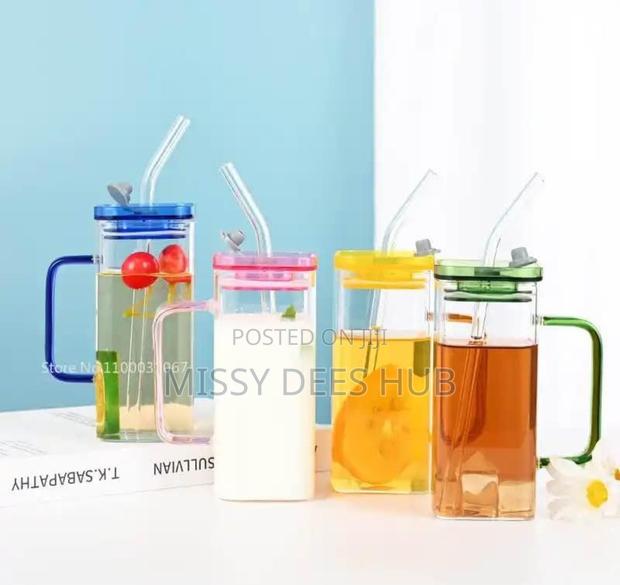 Glass Tumbler With Plastic Cover · Photo 3
