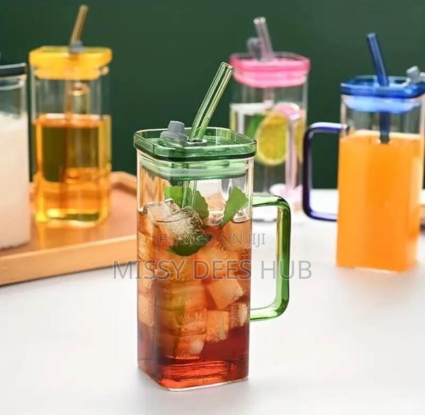 Glass Tumbler With Plastic Cover · Photo 1