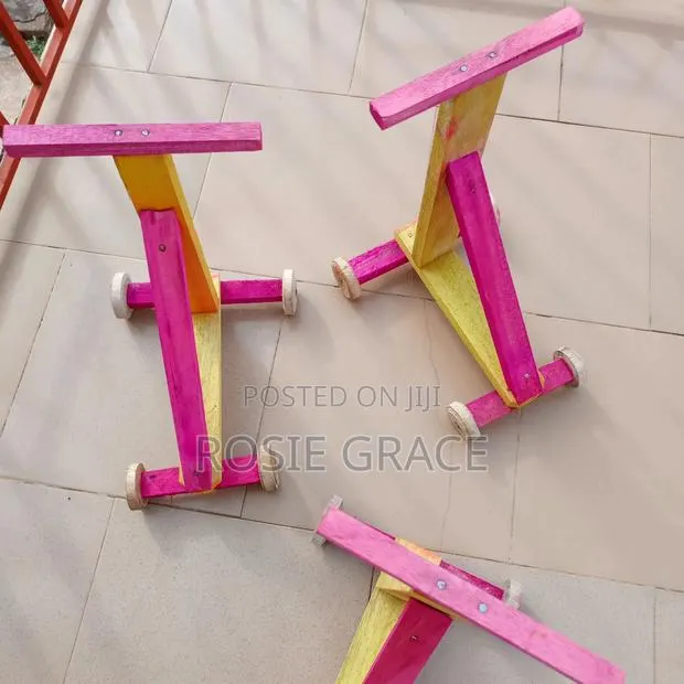 Local Wooden Walker · Photo 1