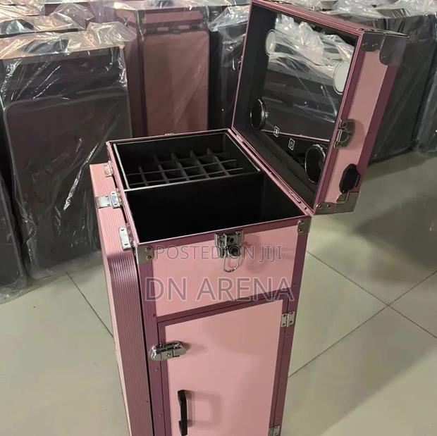 Rolling Makeup Train Case With Manicure Table, 4 Drawers,S · Photo 6