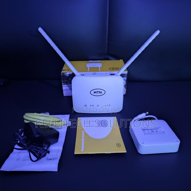 MTN UNIVERSAL 4G Router, Free Powerbank · Photo 1