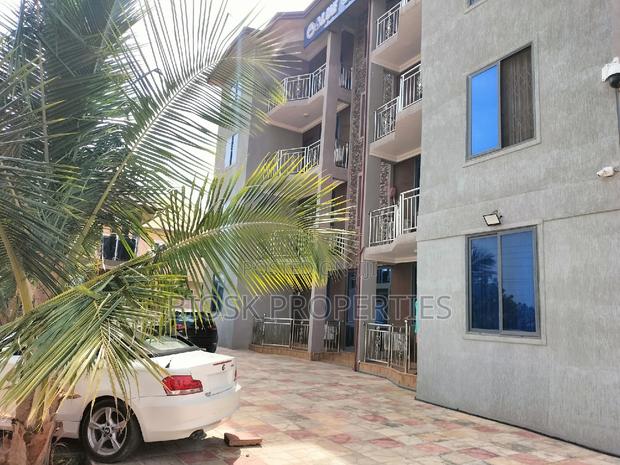 Furnished 2bdrm Apartment in Billa-Fix Properties, Frafraha for rent · Photo 5