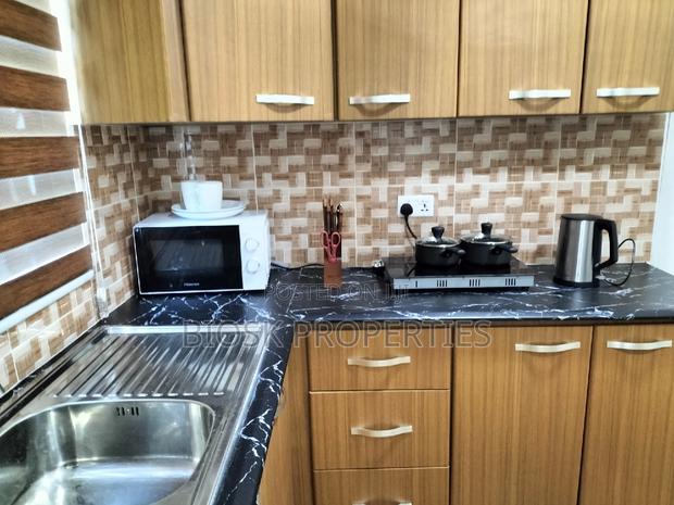 Furnished 2bdrm Apartment in Billa-Fix Properties, Frafraha for rent · Photo 6