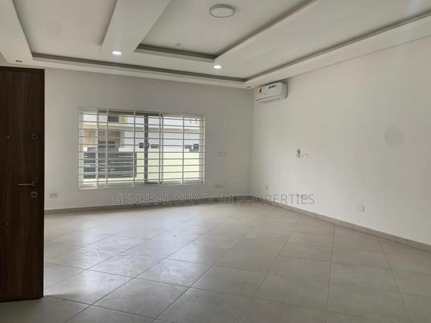4bdrm Duplex in Suadom Properties, Spintex for rent · Photo 6