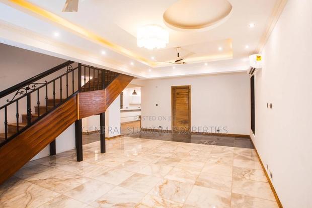 4bdrm Duplex in Suadom Properties, Baatsona Total for rent · Photo 2