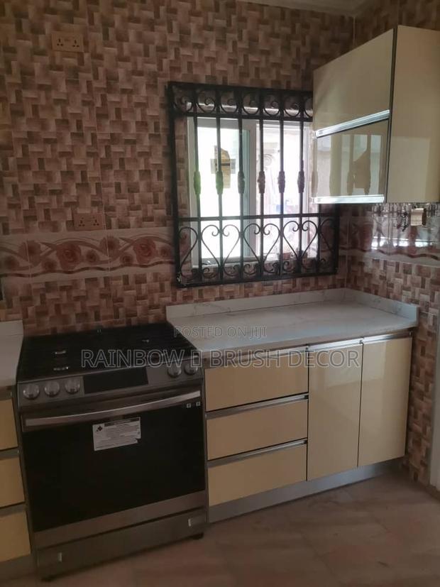 Advance Kitchen Cabinets and Wardrobe Installation · Photo 4