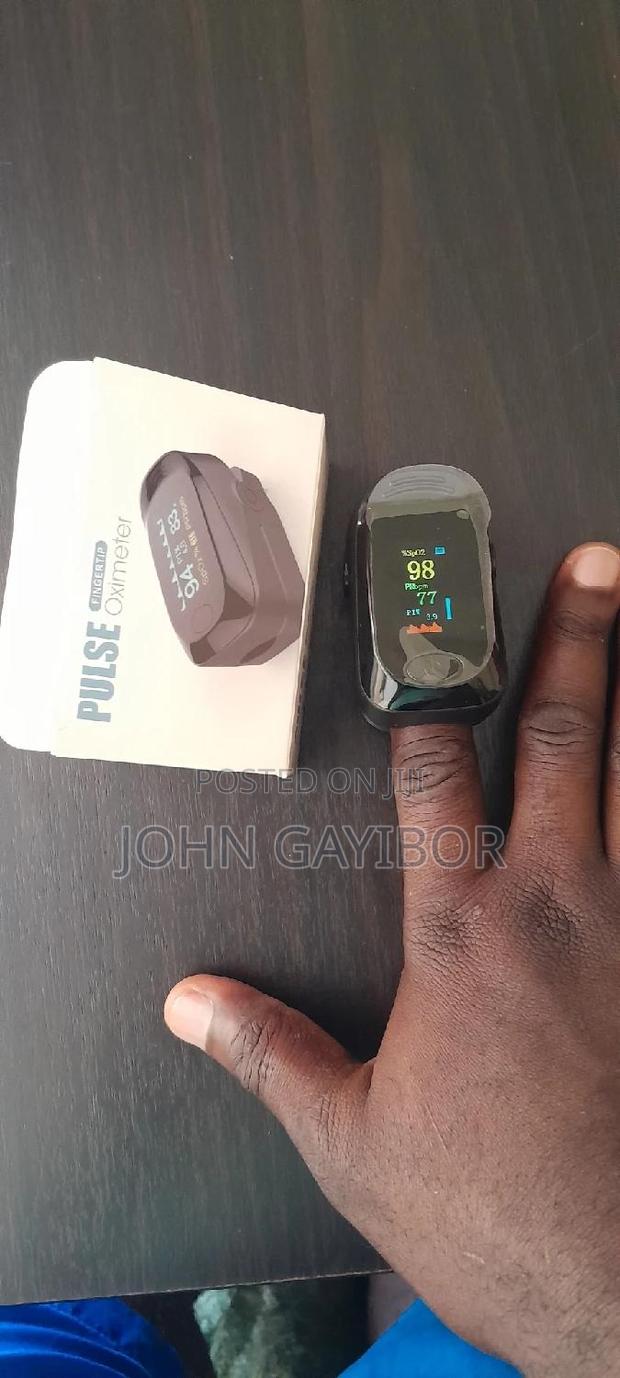 Good Quality Pulse Oximeter With Warranty