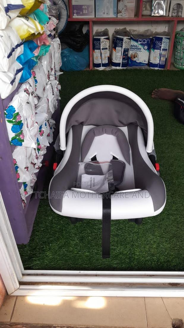 Baby Car Seat · Photo 2
