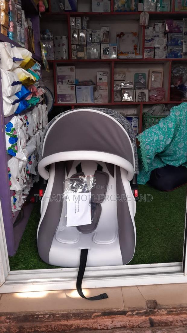 Baby Car Seat · Photo 3