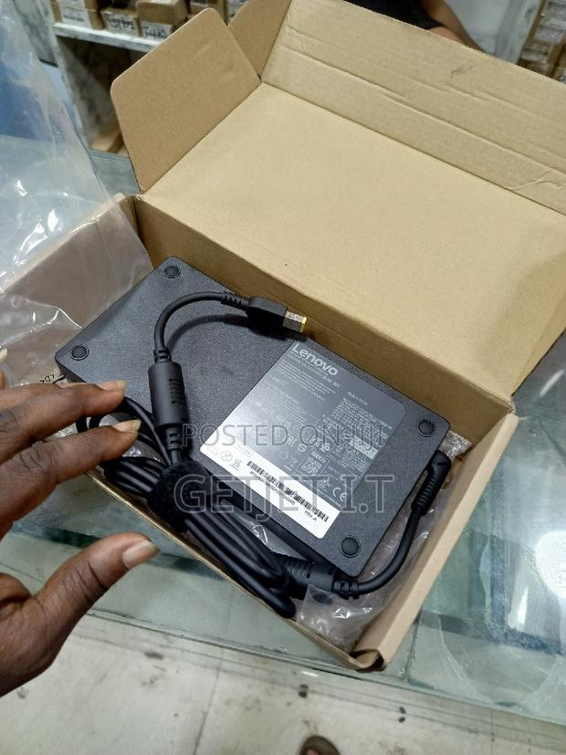 230wt, 180wt and 300wt Laptop Chargers for Sale · Photo 2