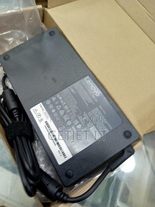 230wt, 180wt and 300wt Laptop Chargers for Sale · Photo 3