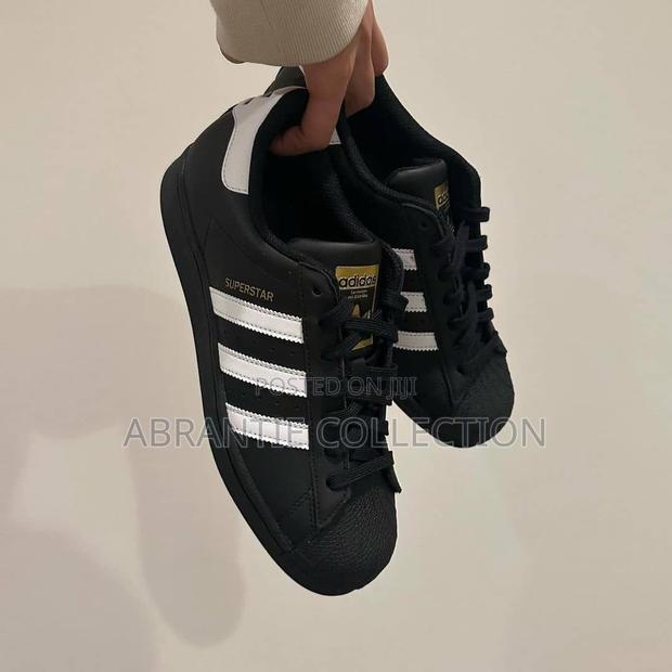 Adidas Superstar · Photo 1