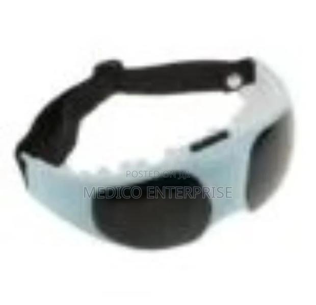 Renpho Portable Eye Massager · Photo 2