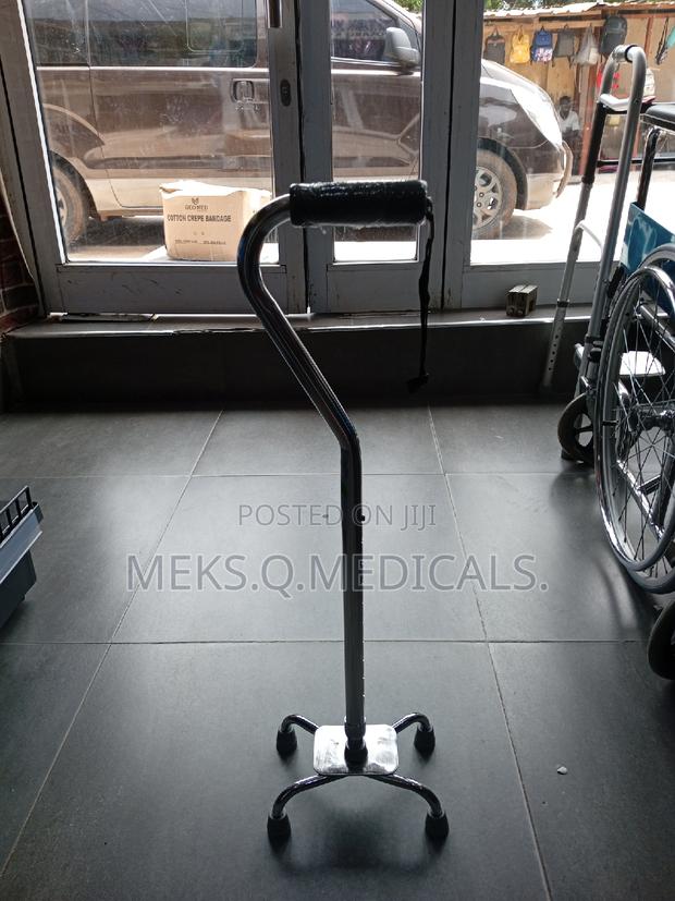 Quad Cane ( 4 Legs ) · Photo 1