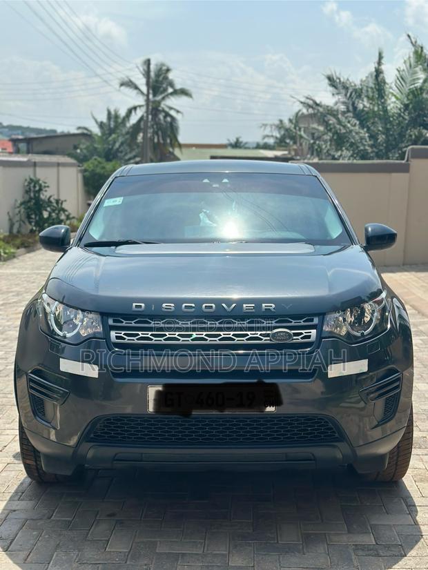 Land Rover Discovery Sport 2019 Gray · Photo 3