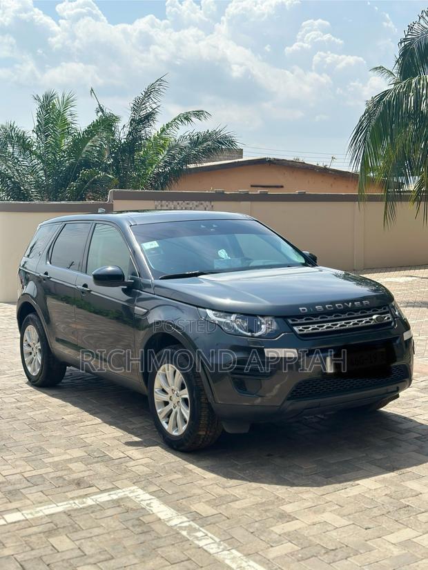 Land Rover Discovery Sport 2019 Gray · Photo 6