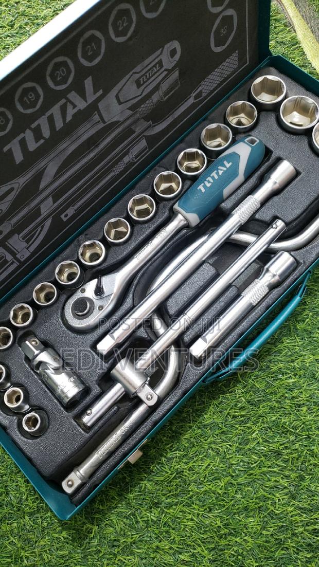 Total 24 PCS 1/2" Socket Set · Photo 2