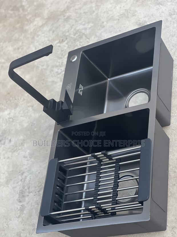 Matte Black Kitchen Sink (Under Mount ) · Photo 1