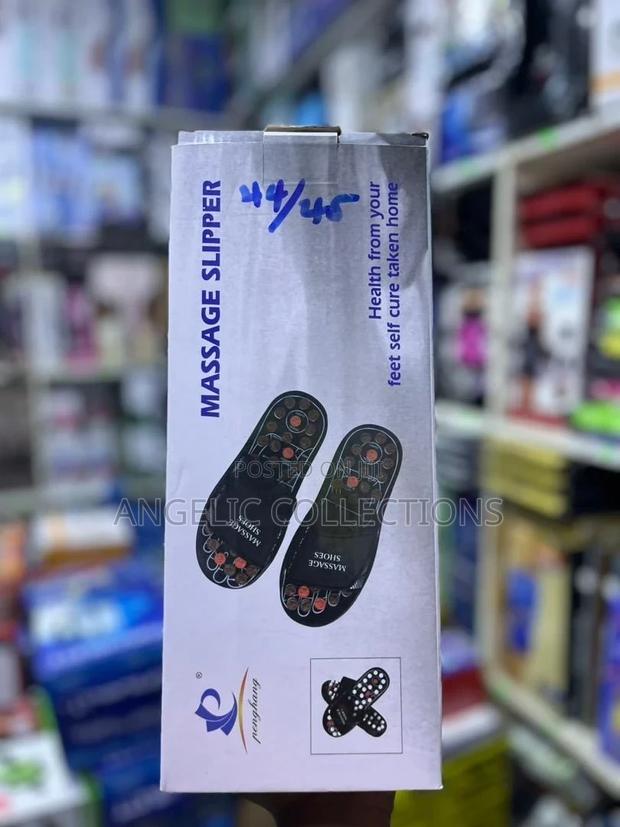 Foot Massage Slippers · Photo 1