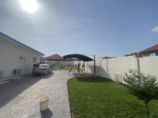 Car Canopy · Photo 3