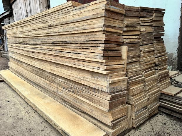 White Wood Board / 1x12x15 / Decking Wood · Photo 2