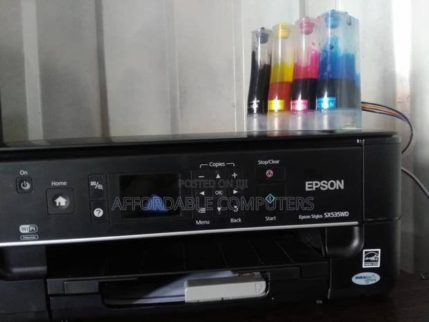 Epson Stylus Sx 535 · Photo 2
