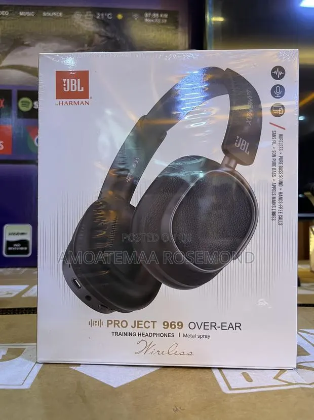 JBL Headphone · Photo 1
