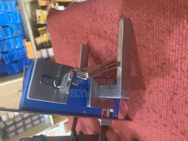 Square Handle Separate Lock · Photo 3