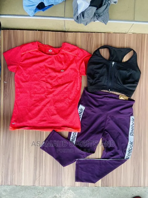 Original Set of Gym Wear at Cool Price · Photo 1