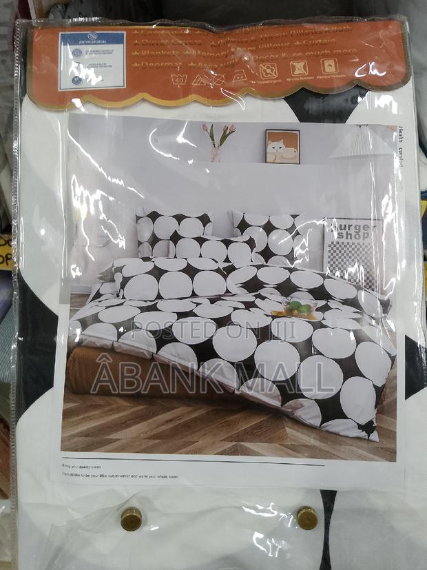 Bed Sheets · Photo 3