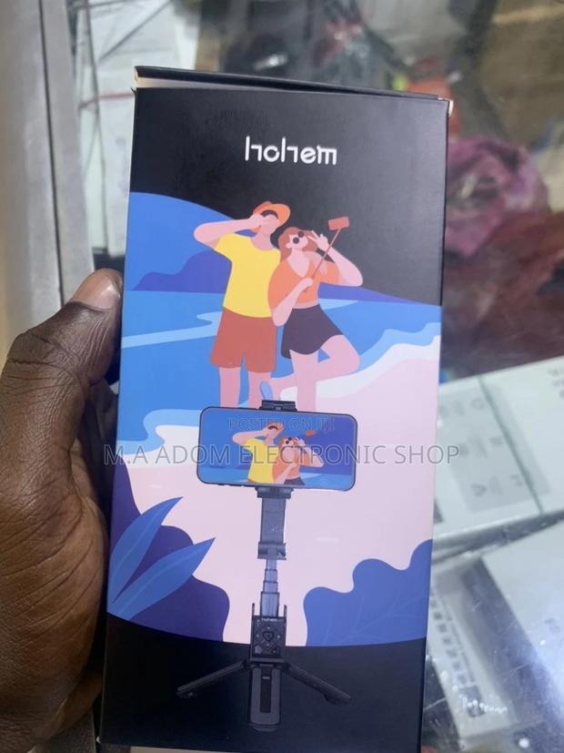 High Quality Hohem Isteady Q Gimbal Selfie Stick and Tripod. · Photo 1