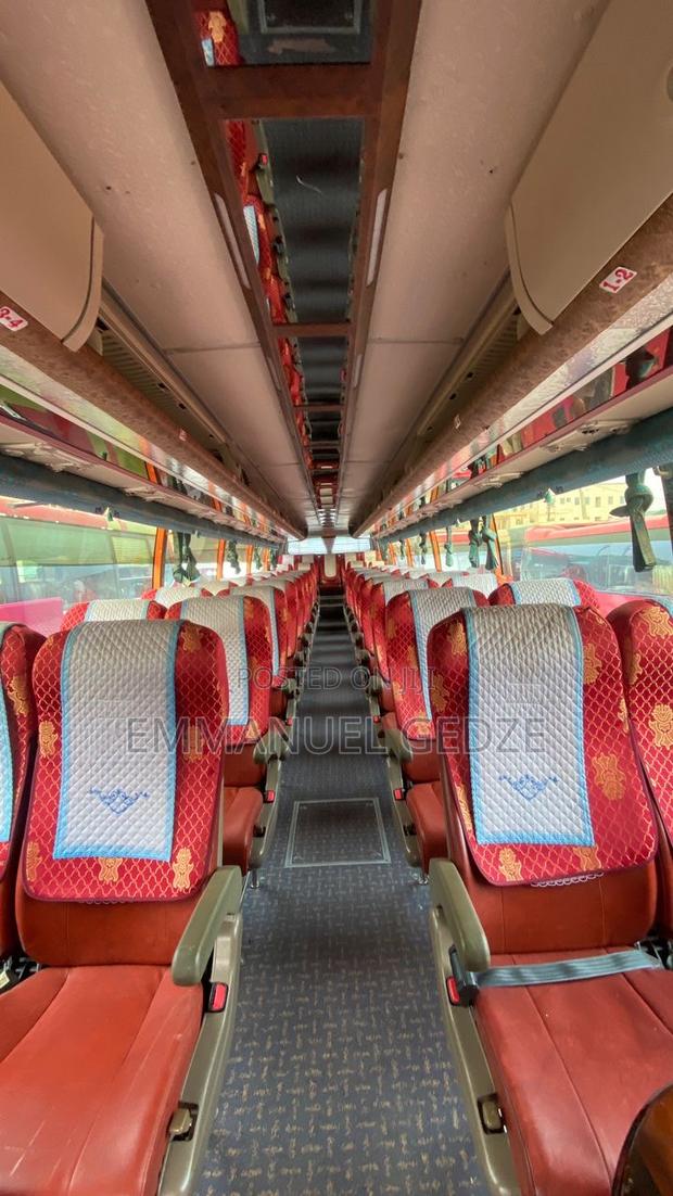 Bus Rental · Photo 2